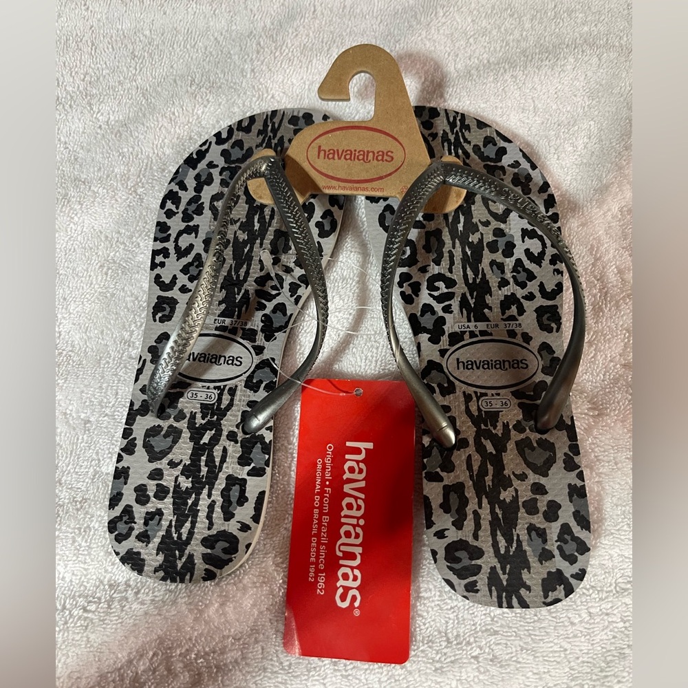 Havaianas Silver Strap Flip Flops